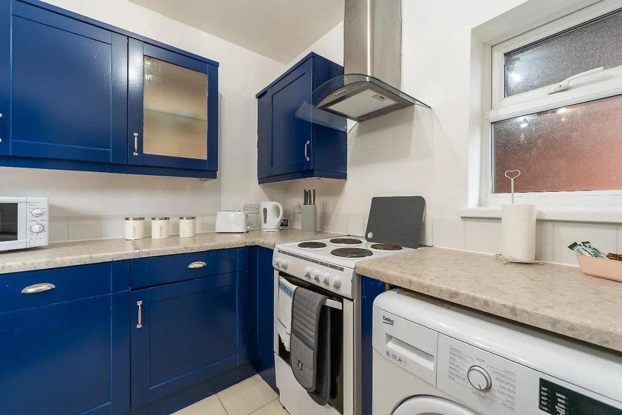 Private Parking Home Away From Home Fresh 2 Bedroom Garden Kingston upon Hull Hébergement de vacances