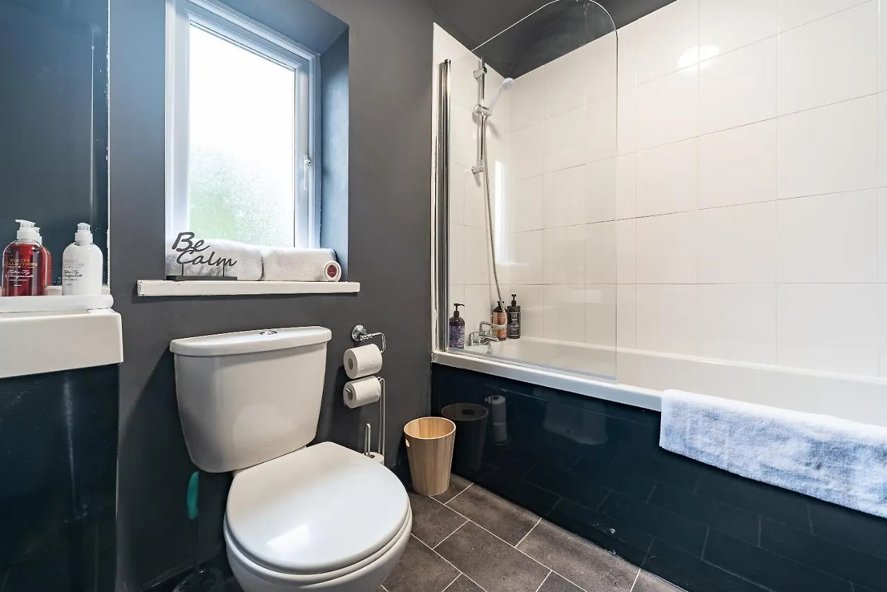 Private Parking Home Away From Home Fresh 2 Bedroom Garden Kingston upon Hull Royaume-Uni