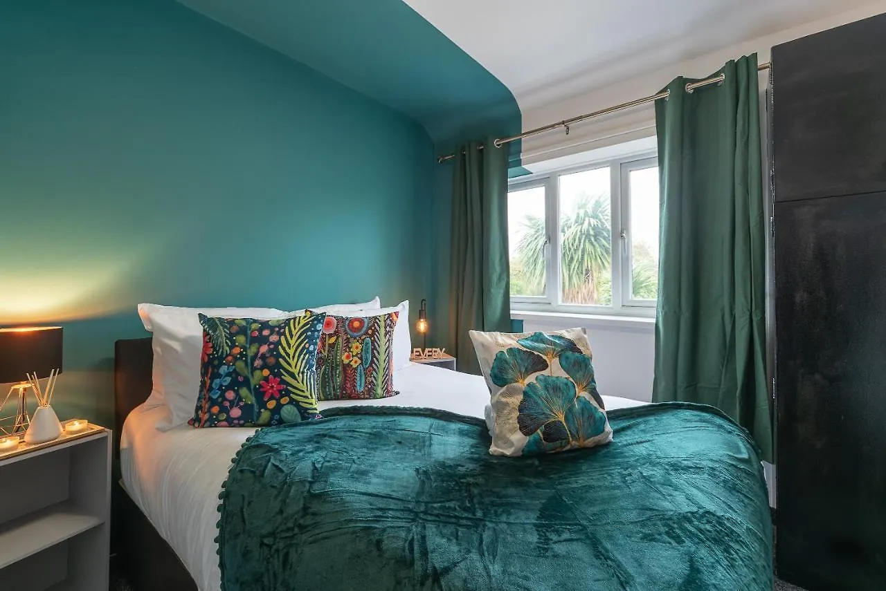 Private Parking Home Away From Home Fresh 2 Bedroom Garden Kingston upon Hull Royaume-Uni