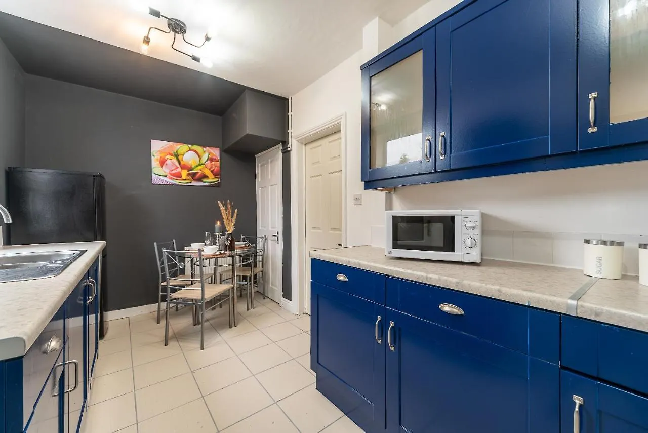 Private Parking Home Away From Home Fresh 2 Bedroom Garden Kingston upon Hull