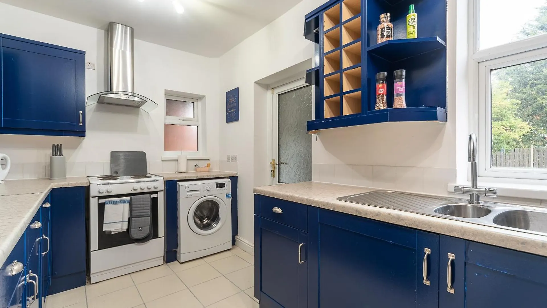 Private Parking Home Away From Home Fresh 2 Bedroom Garden Kingston upon Hull Royaume-Uni